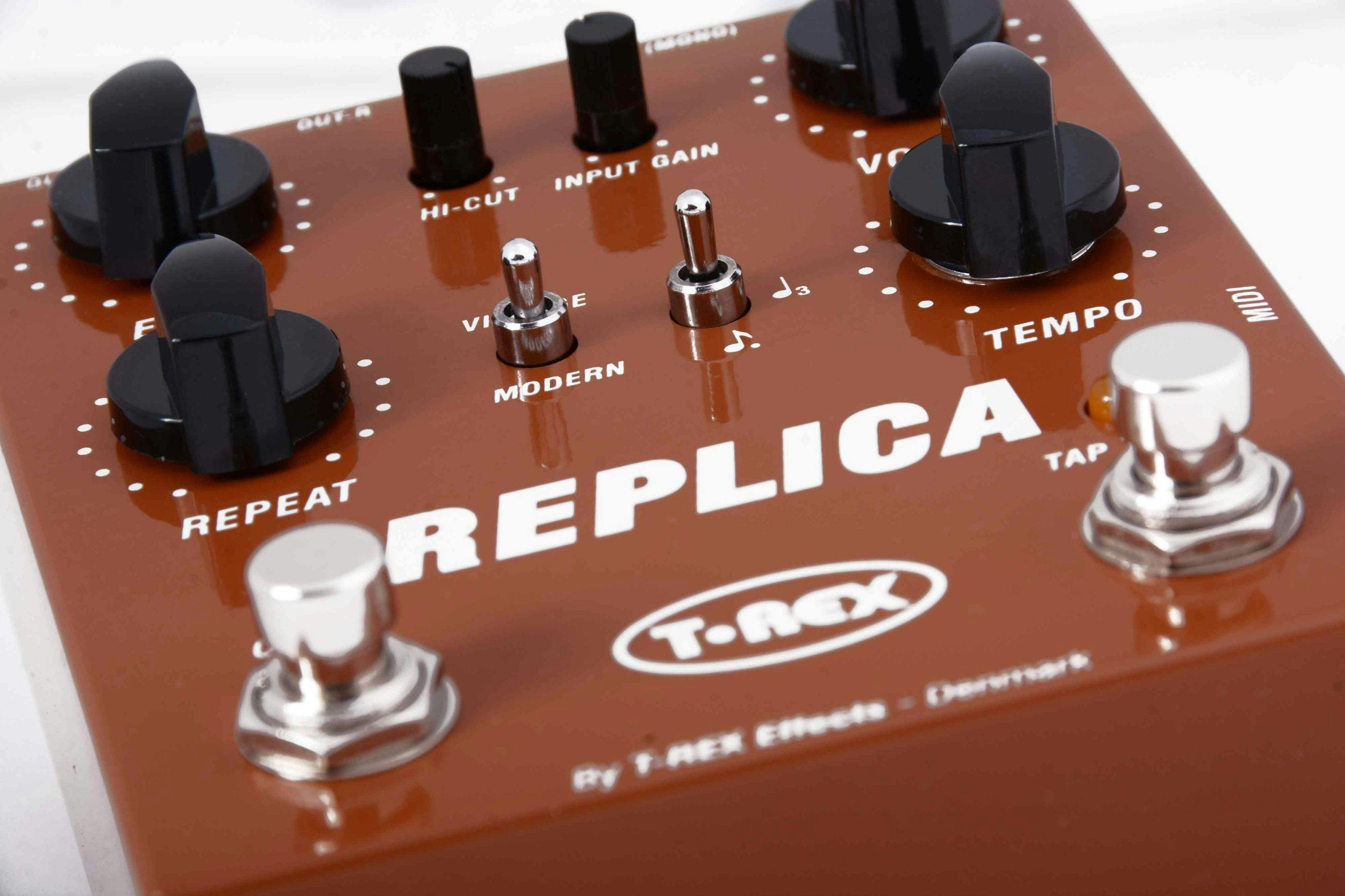 T-Rex Replica Stereo Delay Pedal - Andertons Music Co.